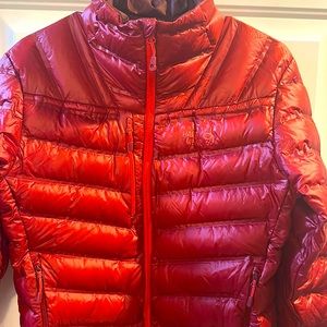 Mountain hard wear jacket brand new